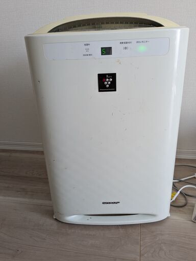 シャープ空気清浄機　KC-B50W