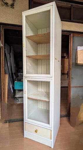 白い棚 ガラス戸 古家具 手芸家さんに リメイク、ＤＩＹ用に