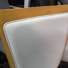 セール中につき、通常特価3,278円より20%引きの2,622円!【24】NITORI　ニトリ　ダイニングチェア　DCラグーンICハード　食卓イス　食卓椅子　1人掛けチェア　の画像