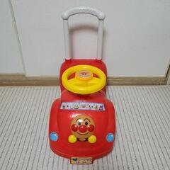 中古美品 アンパンマン メロディ付 アンパンマンカー 足けり 手押し