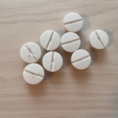 ※取引中※【美品！】ニトリ シンク下伸縮収納ラック 収納棚 キッチン収納 洗面所収納の画像