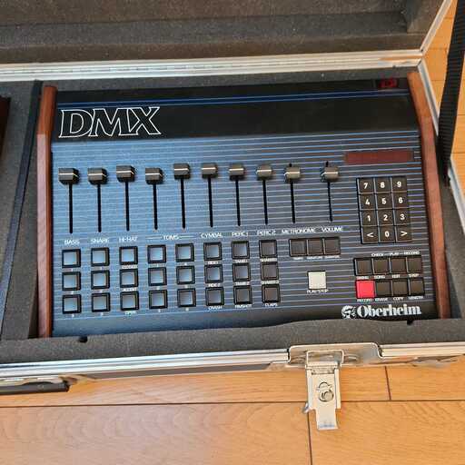 【美品】【ワンオーナー】Oberheim OB-8、DMX、DSX システム 美品】【ワンオーナー】Oberheim OB-8、DMX、DSX システム
