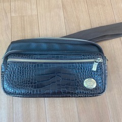 中古　オロビアンコ　斜め掛け　バック