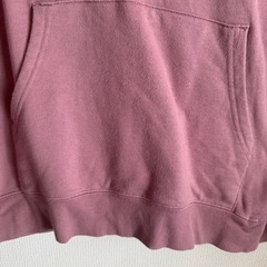 ③【ANTIQUELOTHES】ピンクパーカー　Mの画像