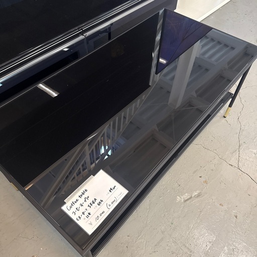 コーヒーテーブル　IKEA