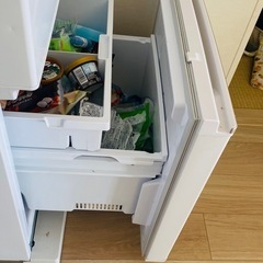 1年前に購入した大型冷蔵庫。ほぼ新品の画像