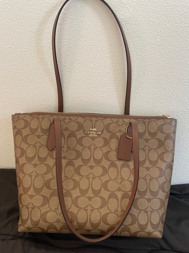 COACHカバン値下げしました