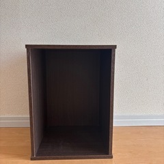 ブラウンカラーボックス