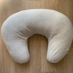 エアリコ　授乳クッション
