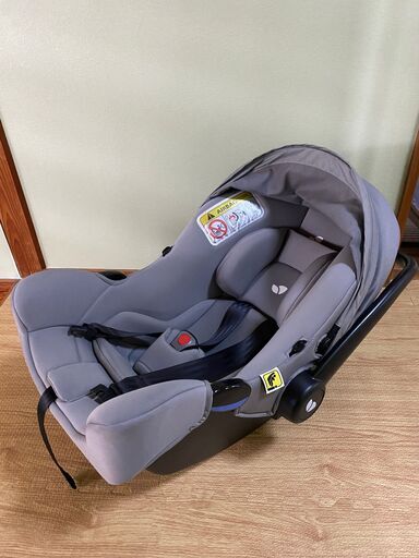 JOIE トラベルシステム対応チャイルドシート、車載用i-baseの3点セット