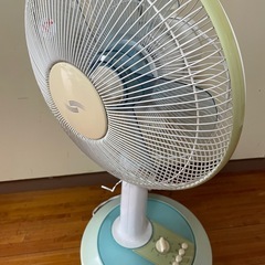 首が動かない扇風機