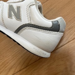 16センチ　白　ニューバランスの画像