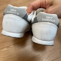 16センチ　白　ニューバランスの画像