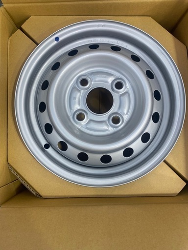 148/80R12 スチールホイール1本