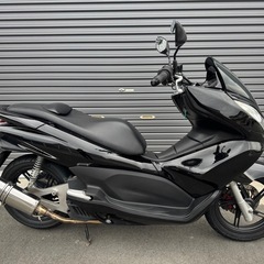 【静岡県磐田市発】 HONDA PCX125(JF28) 実働 125ccスクーター 通勤車両　グリップヒーター USB付き　リアタイヤ新品の画像