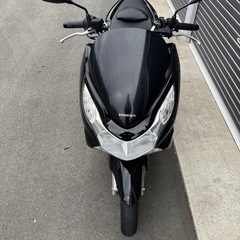 【静岡県磐田市発】 HONDA PCX125(JF28) 実働 125ccスクーター 通勤車両　グリップヒーター USB付き　リアタイヤ新品の画像
