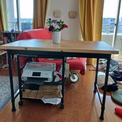 IKEA デスク(KULLABERG)と山善 サイドラック(NNGS-3R)のセット商品です。の画像