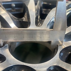 ストリームに履いていたアルミホイールの画像