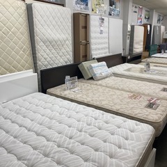 【愛品館 江戸川店 】 引き出し付き クイーンベッド NITORI（ニトリ）の画像