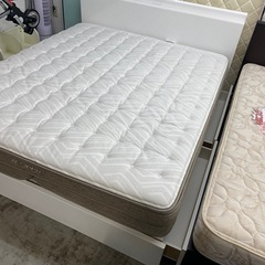【愛品館 江戸川店 】 引き出し付き クイーンベッド NITORI（ニトリ）の画像