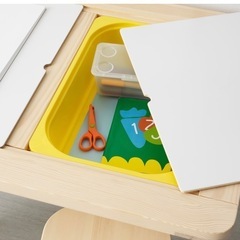 値下げ❣️IKEA子ども用机、ベージュホワイトの画像