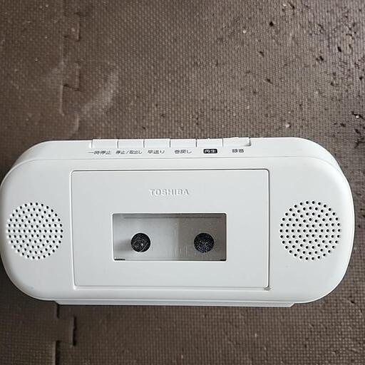 東芝 2023年製 CDラジカセ  TY-CDM2