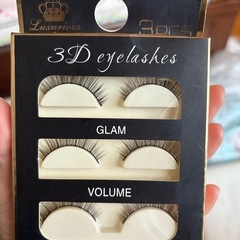 無料　未使用のメイクスポンジ＆つけまつげ（無料）