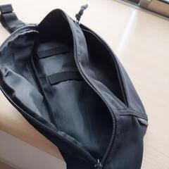 【ショルダーバック／ボディバッグ／ウエストポーチ】美品の画像