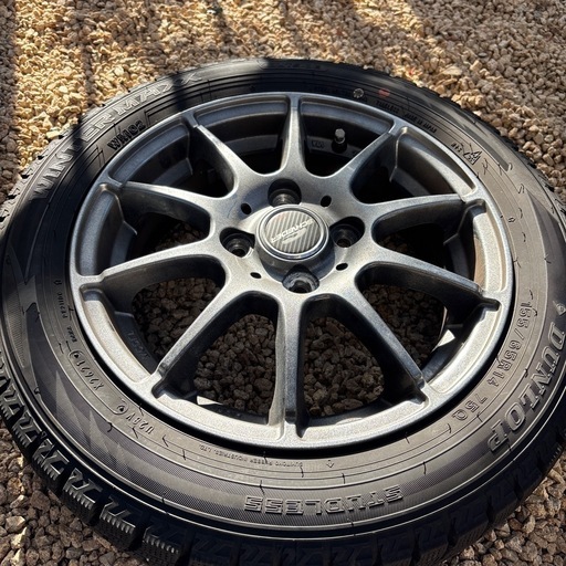 取引中 DUNROP スタッドレスタイヤ　4本セット 155/65/r14