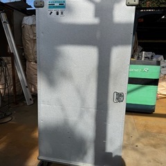 6/2〜半額【中古】移動式冷凍庫・冷蔵庫　002の画像