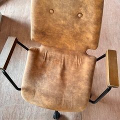 ホーム オフィスチェア スエードタッチ ウッドの画像