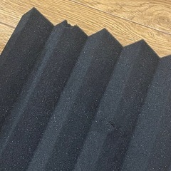 吸音材(ウェッジ型)の画像
