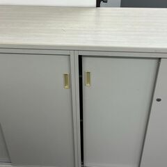 キャビネット［受付カウンターにもなります］