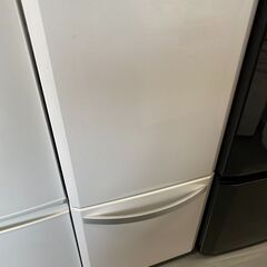 ★中古品２ドア冷蔵庫 Haier JR-NT140H 2013年製 138L 引き取り大歓迎♪♪