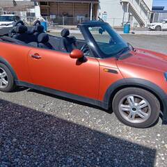 ☆決算セール開催中☆【車検2年付き☆39万8000円】平成17年　MINI　オープン　クーパー　２WD　オレンジ　走行距離94,000㎞　電動オープンカー　ETC付き★の画像