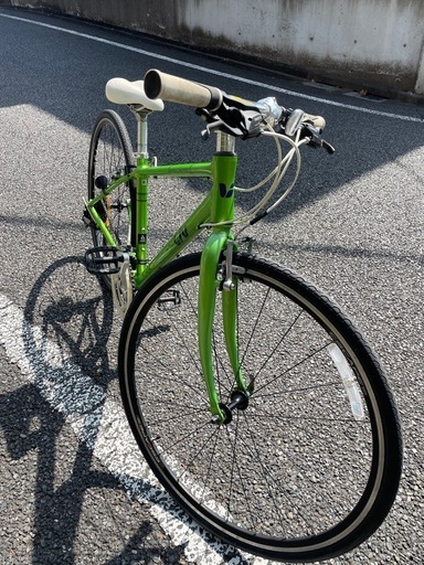 クロスバイク女性用　
GIANT ESCAPE R3W