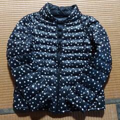 ユニクロ軽量ダウンの画像