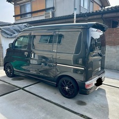 ご成約ありがとうございました！綺麗‼️車検R9年3月‼️24年式アトレーワゴンターボ‼️フルセグナビ‼️社外15インチアルミホイール‼️ETC‼️全席シートカバー‼️マット‼️ハンドル‼️の画像