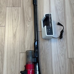 【受渡予定有】SHARP コードレスクリーナー　掃除機 の画像