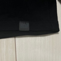 UNIQLO ユニクロ 3点セット ウルトラライトダウン超極暖ヒートテッククルーネックT 超極暖ヒートテックタイツ前開き 黒の画像