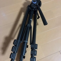 三脚
