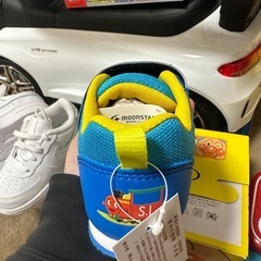 アンパンマンスニーカー新品未使用の画像