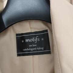 【新品タグ付　花粉防止＆撥水加工】motifsモチーフ　トレンチコート　ベルト付の画像