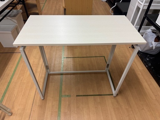 ニトリ　折りたたみデスク　　ホワイト　中古