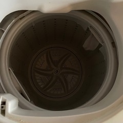  TOSHIBA　洗濯機 4.2kg
の画像