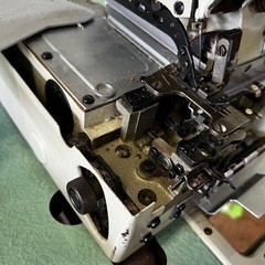 引き取り可 brother ブラザー 業務用ミシン brother ブラザー EF4-B531-041-5　MADE IN JAPAN 100V 動作確認済みの画像