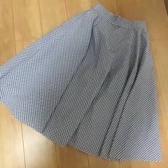 UNIQLOのチェック柄スカートです☺️