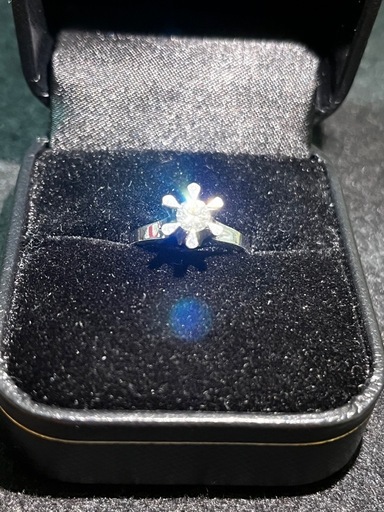 Pt900 ホワイトオパール・ダイヤモンド リング 品番r21-444