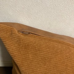 ニトリ 羽毛クッション　
&クッションカバーの画像