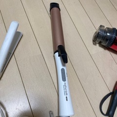 ヘアアイロン、ドライヤーセットの画像